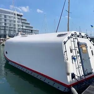 5 Star Ocean Village Marina Reconditioned Rnli Rig Life Boat , Southampton United Kingdom