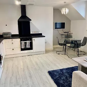  Apartment Two Bedroom Penthouse
